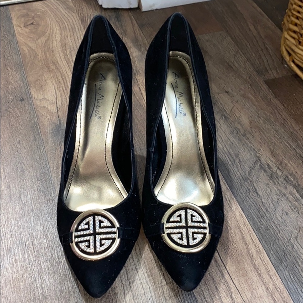Anne Michelle Heels